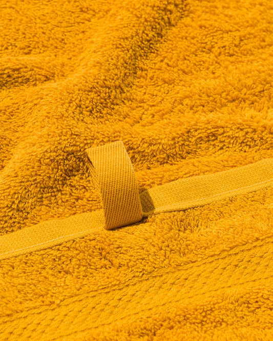 Hema Gastendoek (Guest Towel) (30 x 55 cm) Okergeel (Yellow)